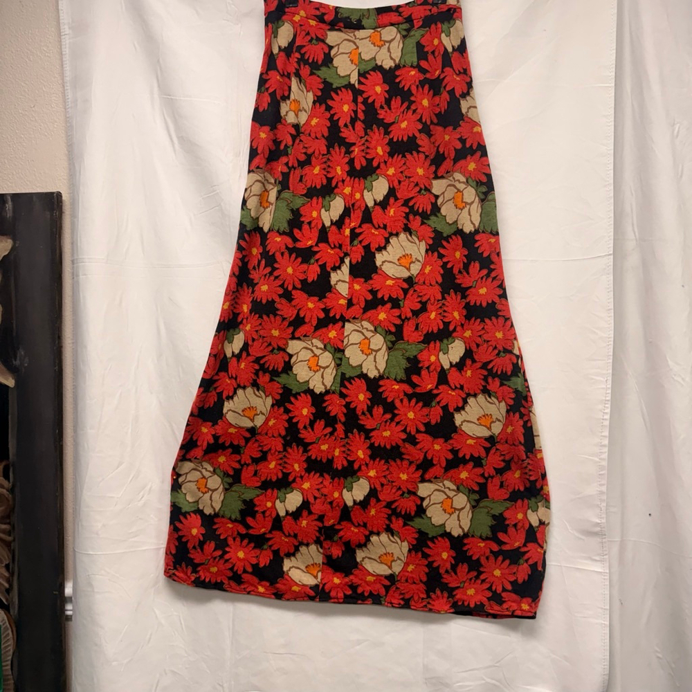 Vintage 70’s Women's handmade Red Black Floral wool knit Maxi Skirt - Picture 1 of 10